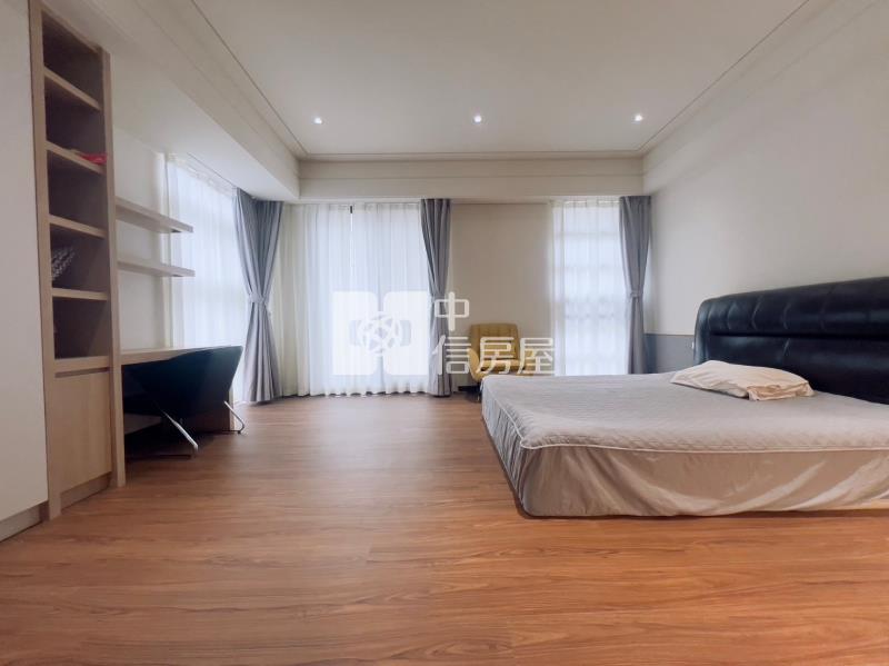 9年屋豐樂公園邊間三面採光電梯雙車別墅房屋室內格局與周邊環境