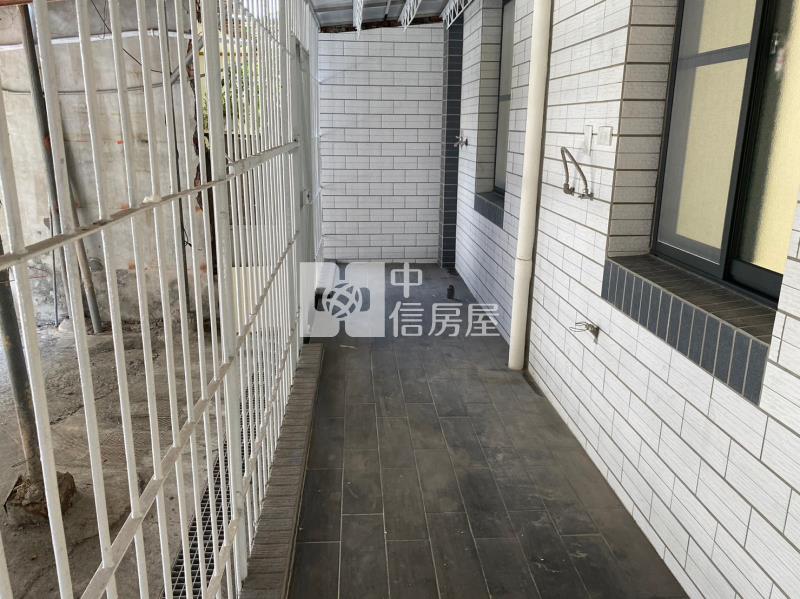 瑞隆商圈翻新一樓美公寓房屋室內格局與周邊環境
