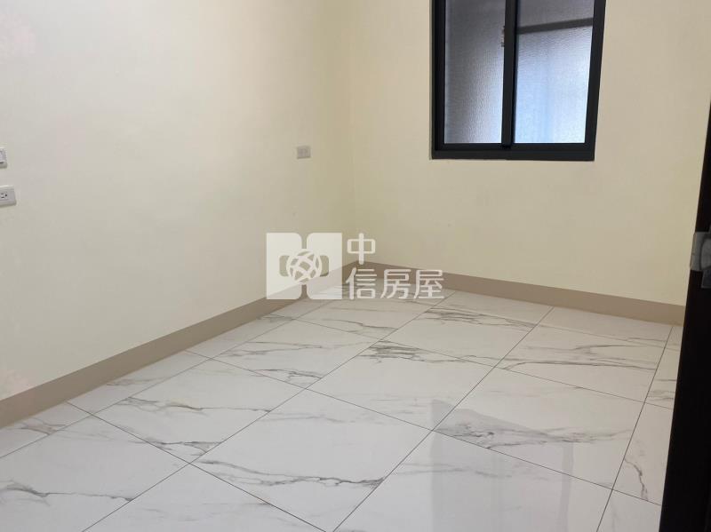 瑞隆商圈翻新一樓美公寓房屋室內格局與周邊環境