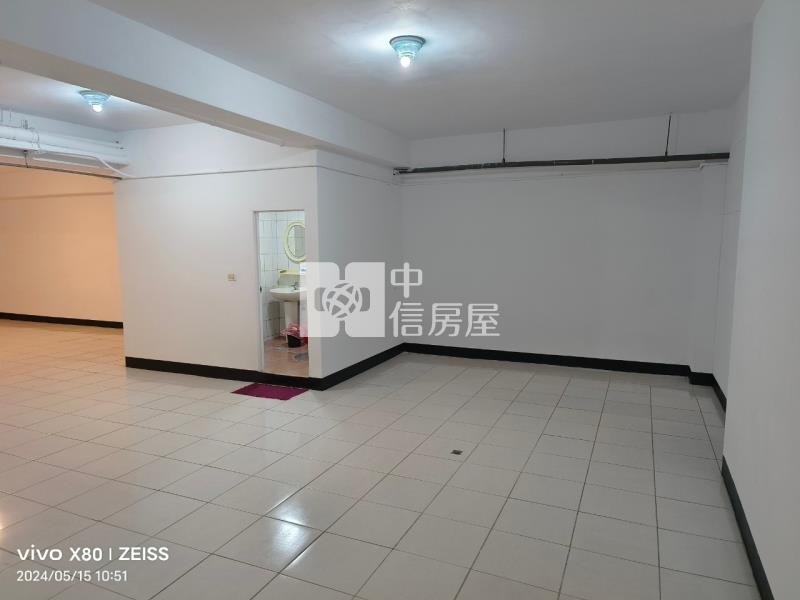 正育達路店面加地下室房屋室內格局與周邊環境