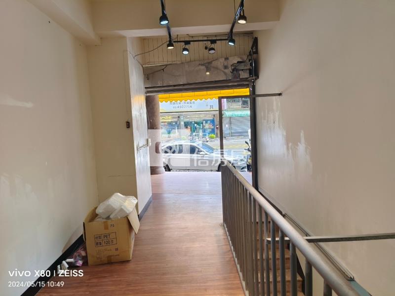 正育達路店面加地下室房屋室內格局與周邊環境