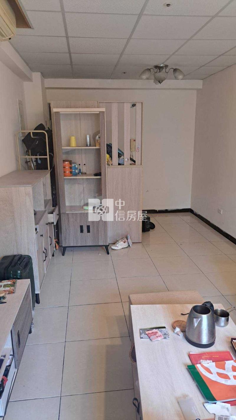 東方之星2期美2房房屋室內格局與周邊環境