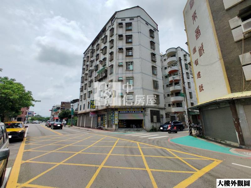 中華路三角窗店面房屋室內格局與周邊環境