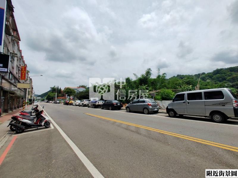 中華路三角窗店面房屋室內格局與周邊環境