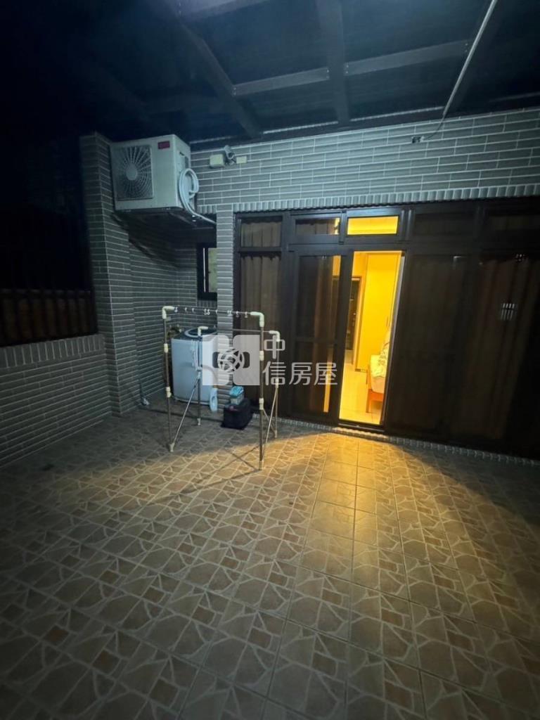中壢健行商圈電梯別墅金店面房屋室內格局與周邊環境
