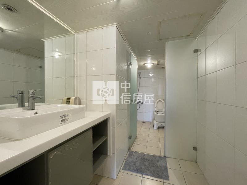 未來之翼震後高樓三房休旅車位美廈房屋室內格局與周邊環境