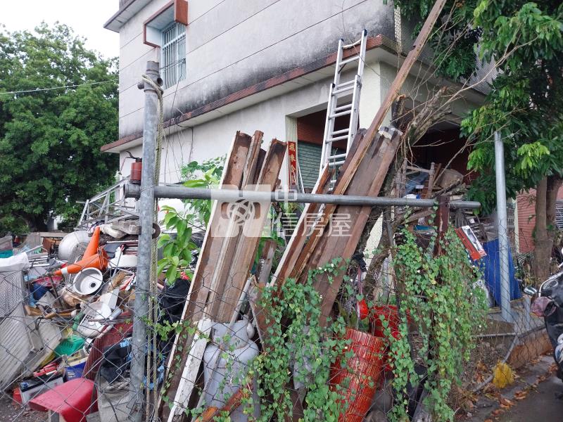 屏東農舍《內埔大面寬山景合法農舍》房屋室內格局與周邊環境