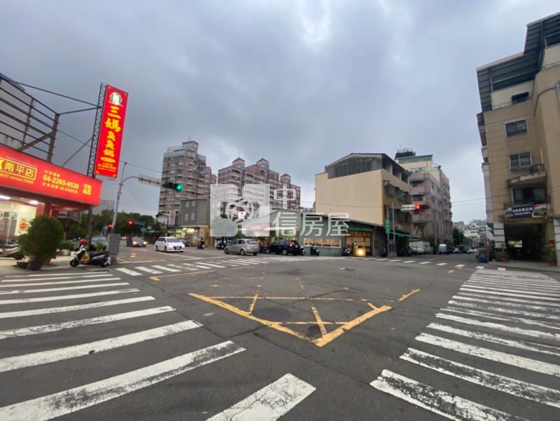 稀有興大收租美八套房屋室內格局與周邊環境