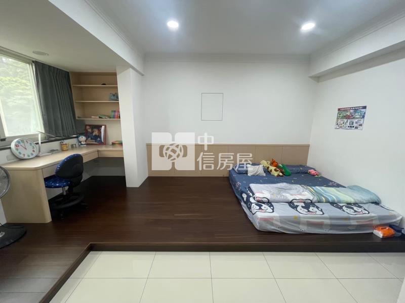 微笑大5房美別墅房屋室內格局與周邊環境