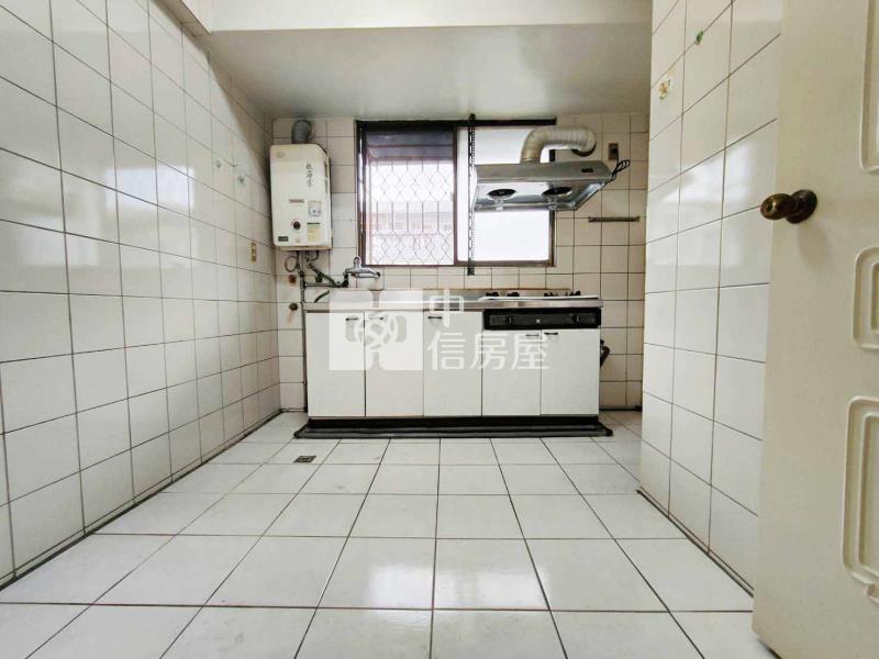 頭家稀有採光大三房美廈房屋室內格局與周邊環境