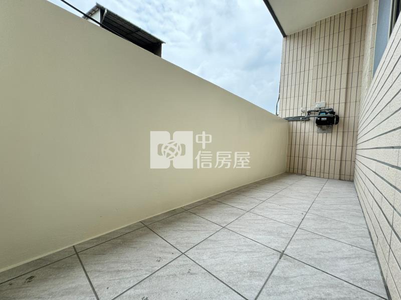 近霧峰市場臨10米路全新整理黃金店住房屋室內格局與周邊環境