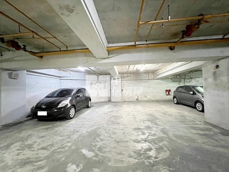 建興國中3+1房*邊間華廈車位房屋室內格局與周邊環境