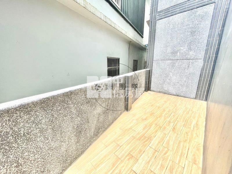 龍岡忠貞市場全新電梯別墅房屋室內格局與周邊環境