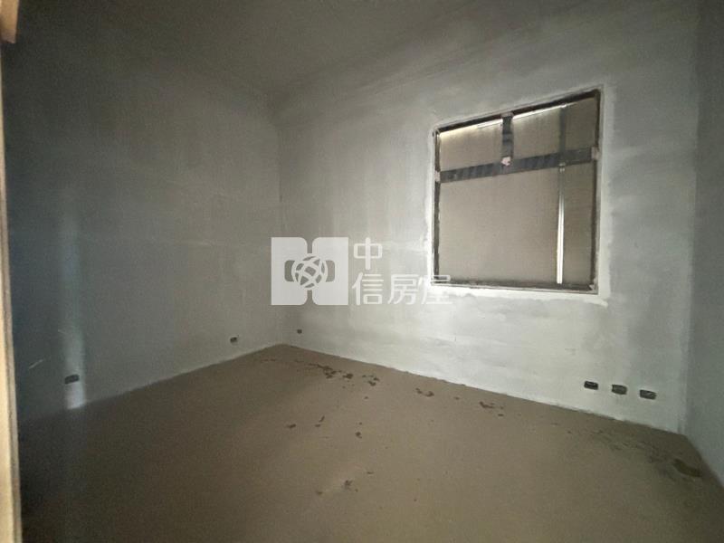 (豐穗2期)樂福獨家亞洲大學旁大地坪獨棟別墅房屋室內格局與周邊環境