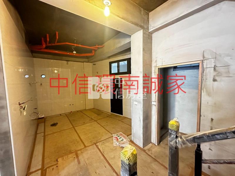 忠貞大面寬全新電梯店住房屋室內格局與周邊環境