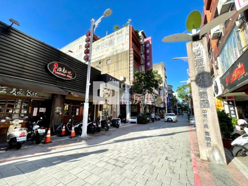 中壢市中心面寬黃金透店房屋室內格局與周邊環境