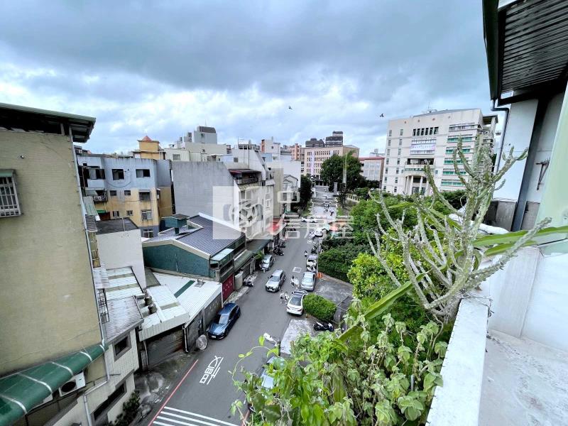 中壢高商三角窗透天店面 白馬莊房屋室內格局與周邊環境