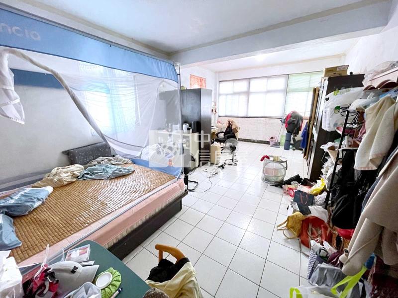 中壢高商三角窗透天店面 白馬莊房屋室內格局與周邊環境