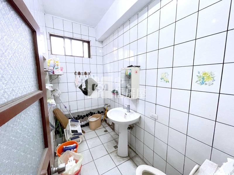 中壢高商三角窗透天店面 白馬莊房屋室內格局與周邊環境