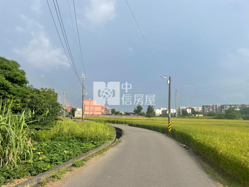 青埔都市計畫內小坪數開心農場房屋室內格局與周邊環境