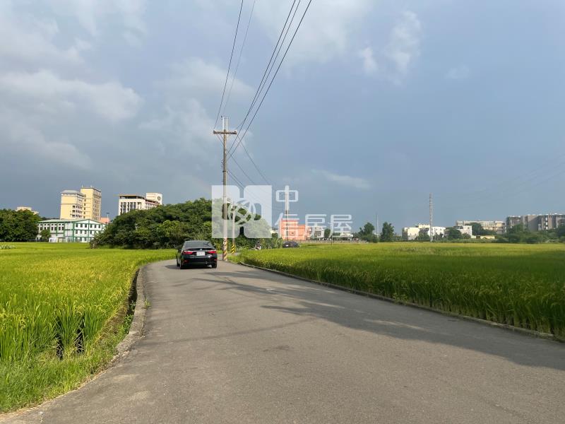 青埔都市計畫內小坪數開心農場房屋室內格局與周邊環境