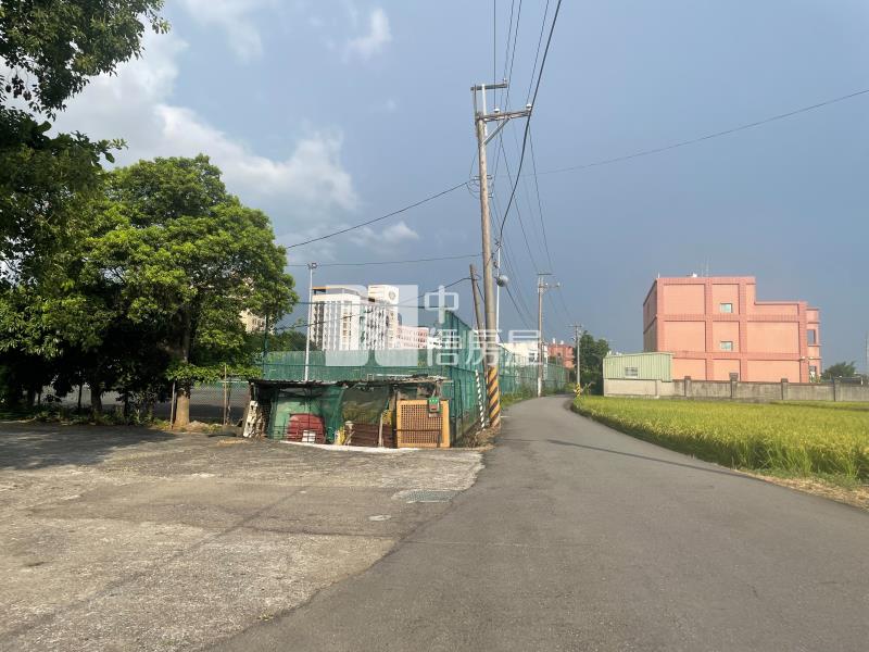 青埔都市計畫內小坪數開心農場房屋室內格局與周邊環境