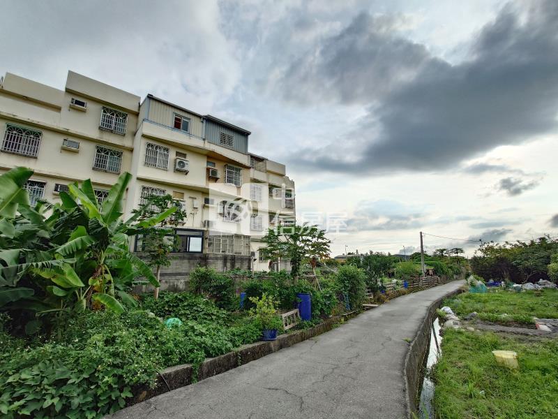 20米豐工路角地都計內農地房屋室內格局與周邊環境