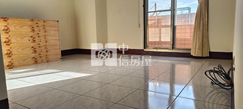 員林龍燈公園旁華廈房屋室內格局與周邊環境