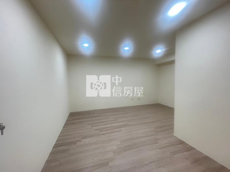 一中商圈中國醫一層一戶大四房平車房屋室內格局與周邊環境