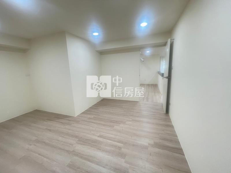 一中商圈中國醫一層一戶大四房平車房屋室內格局與周邊環境