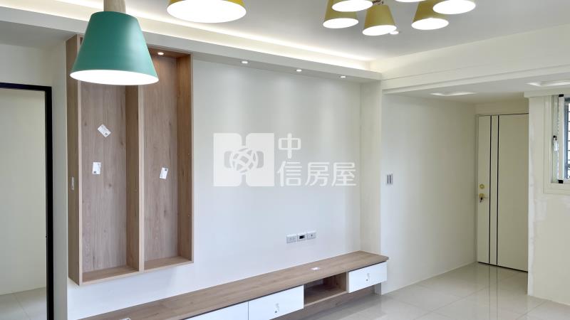 青海商圈電梯三房房屋室內格局與周邊環境