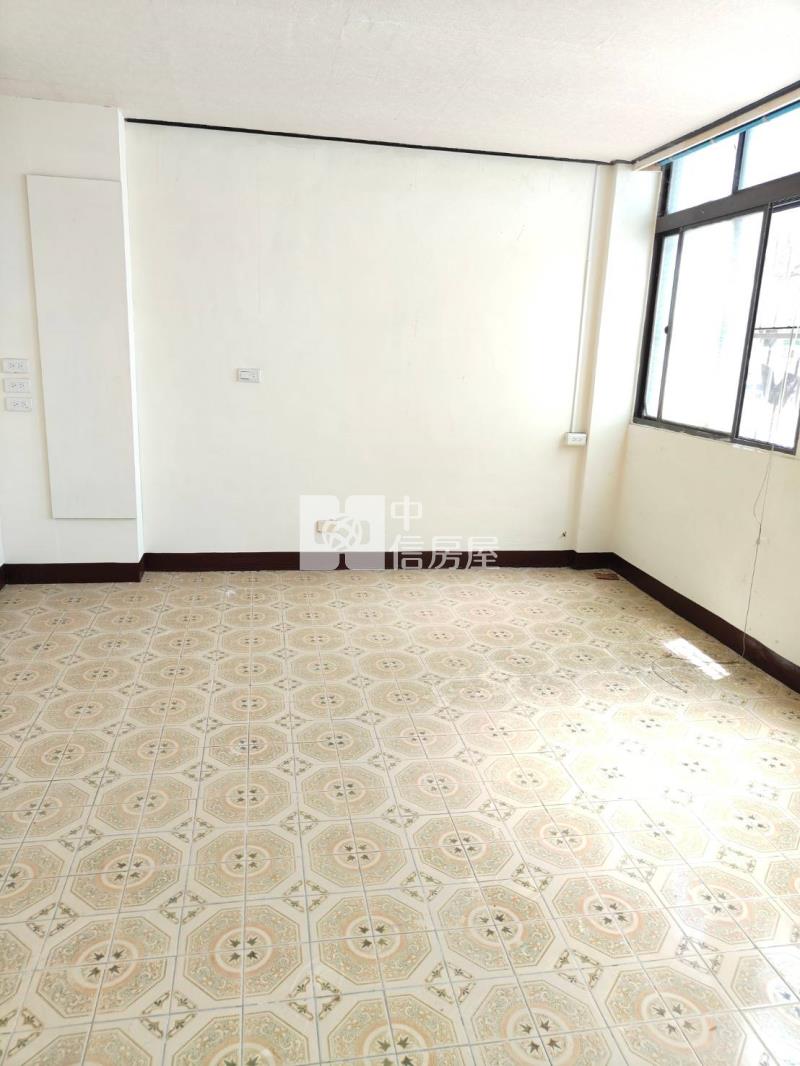 體育園區透店房屋室內格局與周邊環境