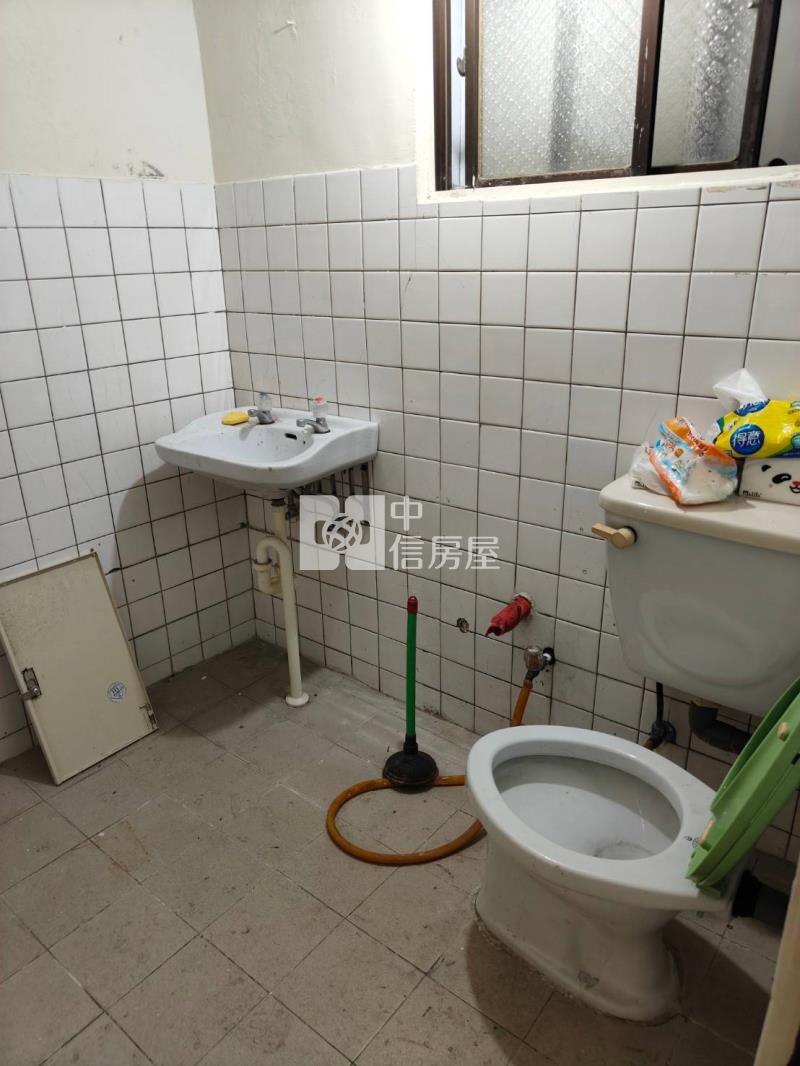 體育園區透店房屋室內格局與周邊環境