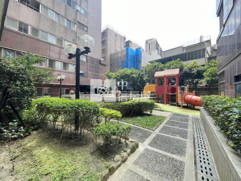 馬可波羅一期高樓景觀+車位房屋室內格局與周邊環境