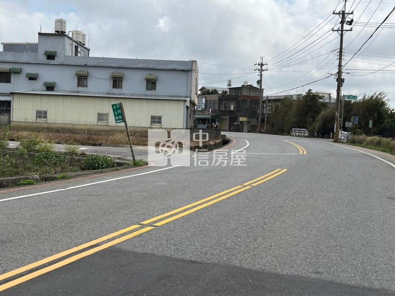 十五間三面臨路美田房屋室內格局與周邊環境