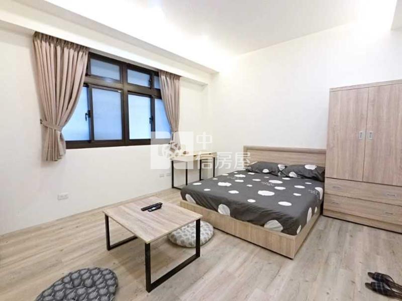 龍東路透天7間美套房房屋室內格局與周邊環境