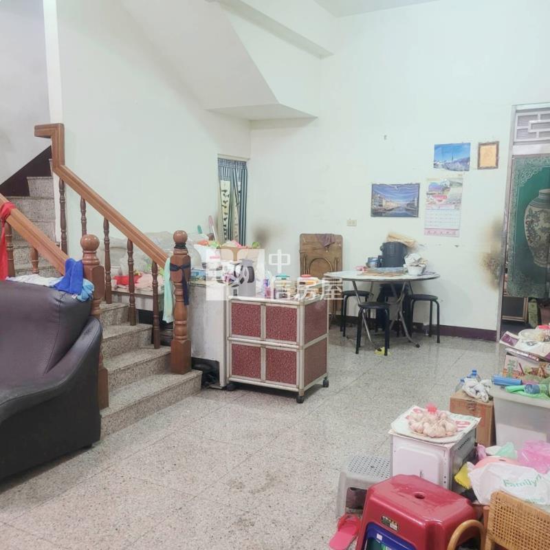 富頂路旁別墅房屋室內格局與周邊環境
