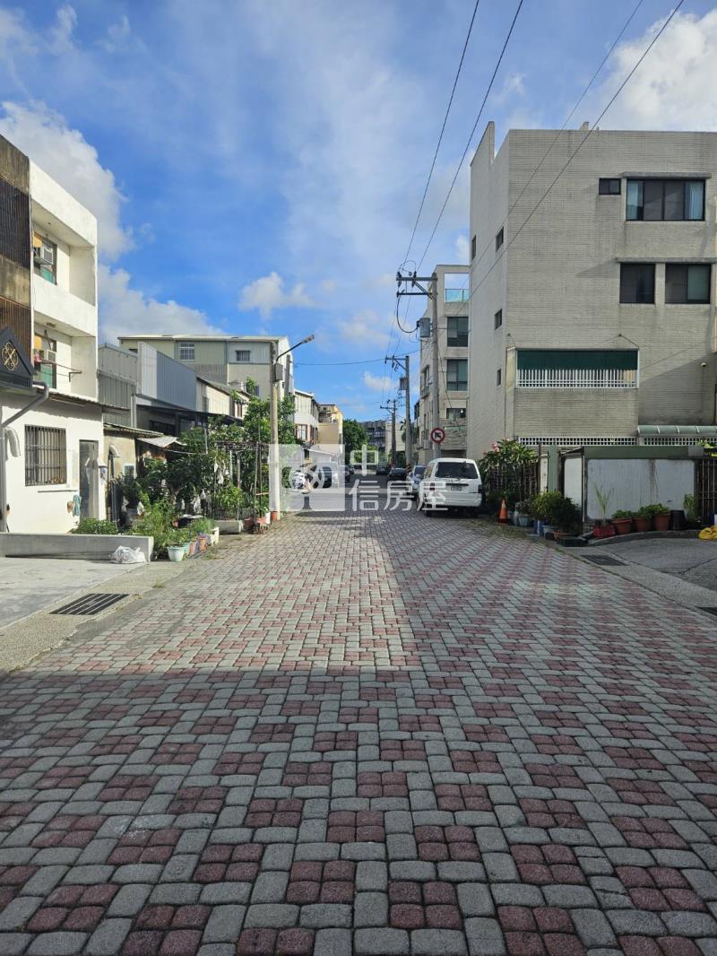 安中路翻新車庫透天房屋室內格局與周邊環境