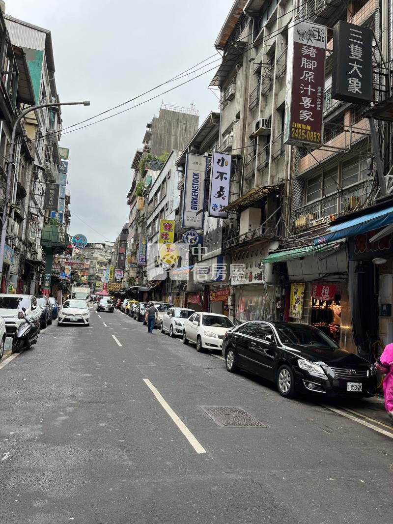 ●愛四路廟口店面房屋室內格局與周邊環境