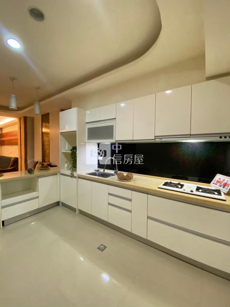 A21站SOGO美收租透天房屋室內格局與周邊環境