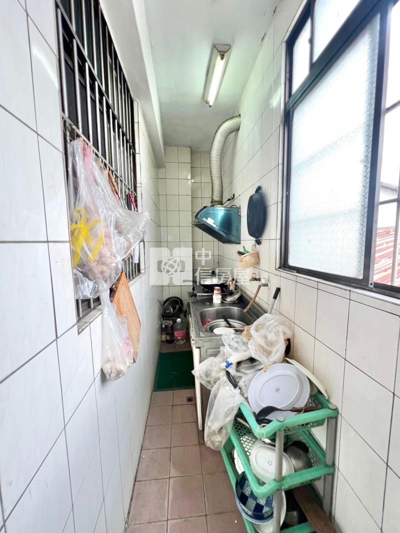 秒殺活路六房美透天房屋室內格局與周邊環境