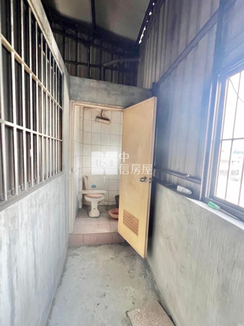 秒殺活路六房美透天房屋室內格局與周邊環境