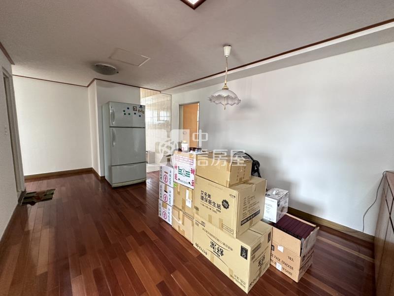 崇明高樓四房平車房屋室內格局與周邊環境