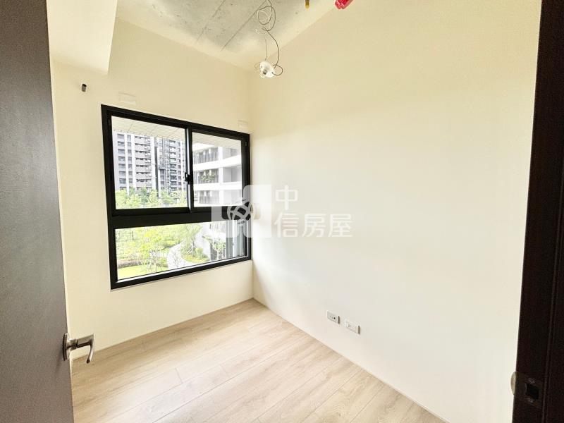獨家!富宇峰景邊間三房平車房屋室內格局與周邊環境