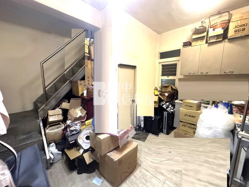 近富岡火車站邊間透天房屋室內格局與周邊環境