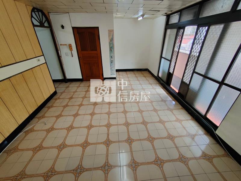 桃園力行市場旁健身公寓房屋室內格局與周邊環境