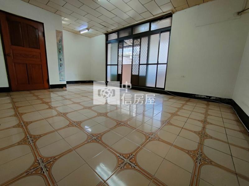 桃園力行市場旁健身公寓房屋室內格局與周邊環境