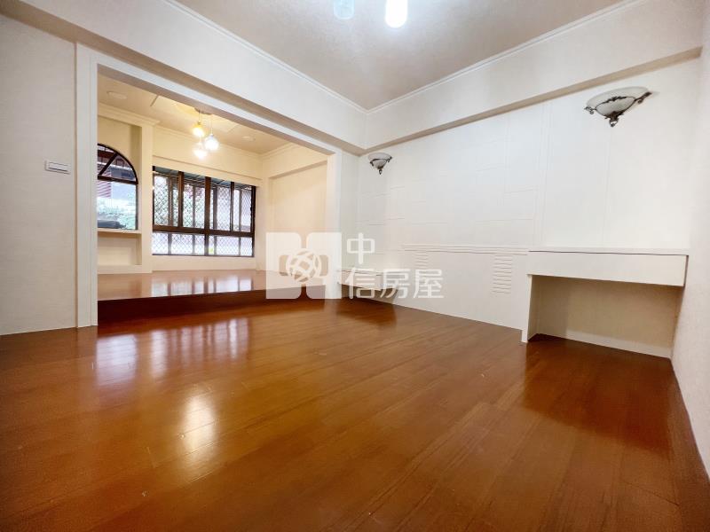 樹孝商圈四房平車房屋室內格局與周邊環境