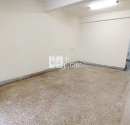 北斗中山路旁低總價透天+後空地房屋室內格局與周邊環境
