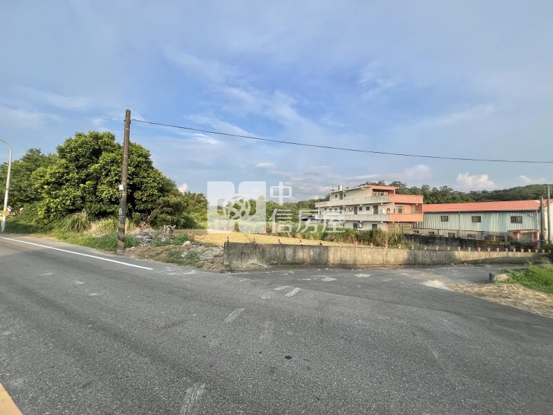 新竹市南隘國小旁12米路一般農房屋室內格局與周邊環境